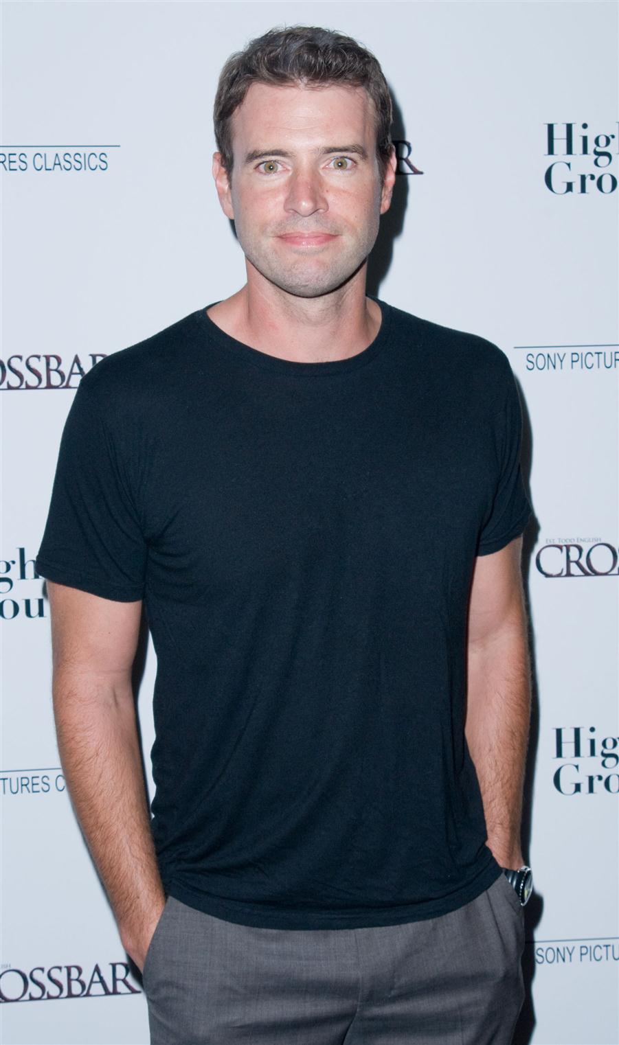 Scott Foley - Celebs at the New York premiere of 'Higher Gorund' photos | Picture 60690